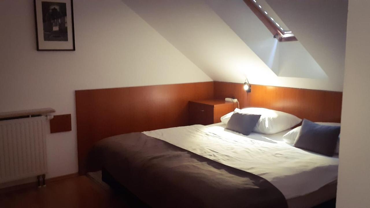 Guest house Pansion Danica Rastovaca